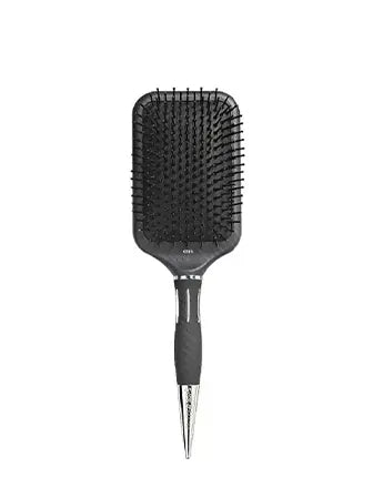 Аксесоари за коса: черна четка за лесно оформяне и стилизиране на коса.